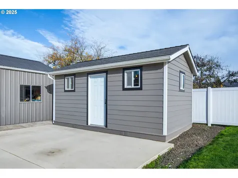 3721 Joe Avenue Roseburg OR 97471