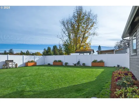 3721 Joe Avenue Roseburg OR 97471