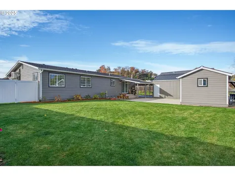 3721 Joe Avenue Roseburg OR 97471