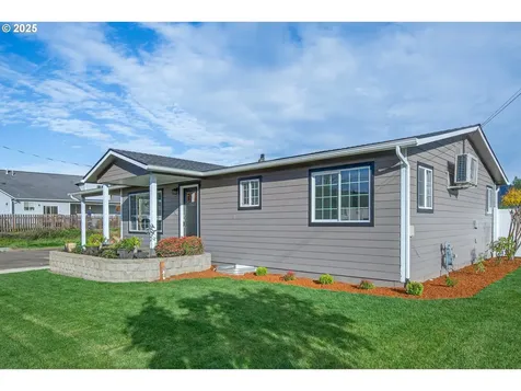 3721 Joe Avenue Roseburg OR 97471