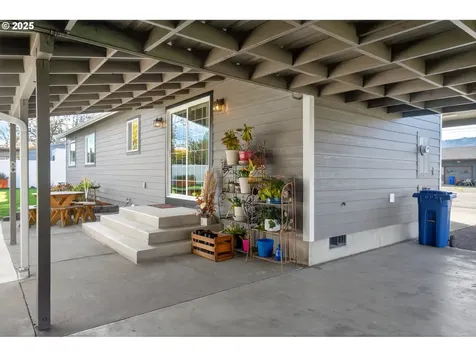 3721 Joe Avenue Roseburg OR 97471
