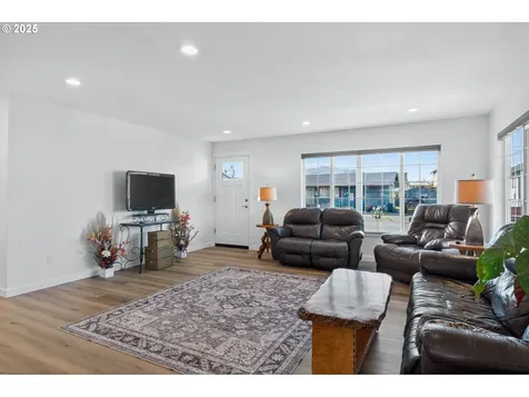 3721 Joe Avenue Roseburg OR 97471