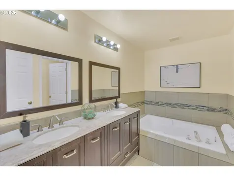 8801 SW Stono Drive Tualatin OR 97062