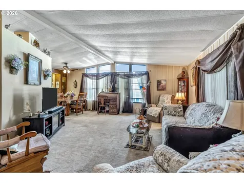 2511 SE River Road Hillsboro OR 97123