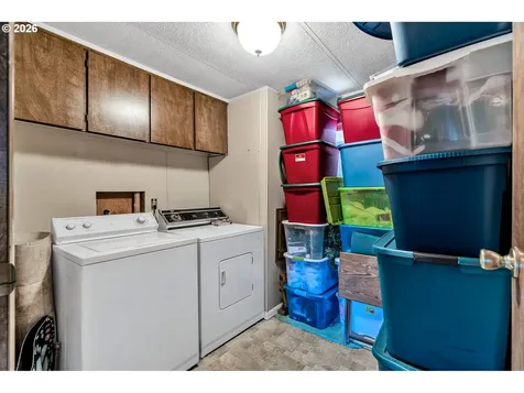 2511 SE River Road Hillsboro OR 97123