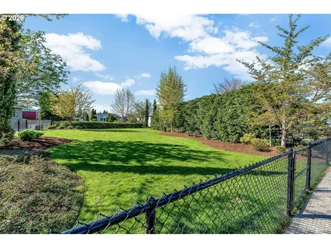 2511 SE River Road Hillsboro OR 97123