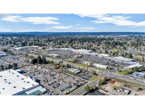 2511 SE River Road Hillsboro OR 97123