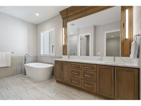 16010 NE 152nd Avenue Brush Prairie WA 98606