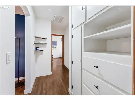 7215 SE 68th Avenue Portland OR 97206