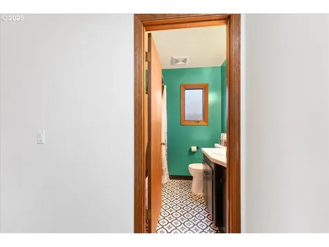 7215 SE 68th Avenue Portland OR 97206