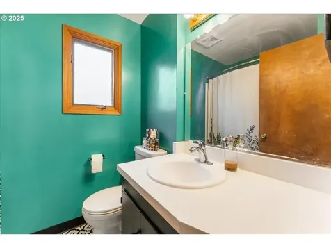 7215 SE 68th Avenue Portland OR 97206