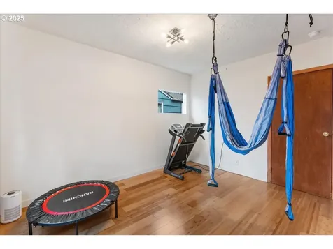 7215 SE 68th Avenue Portland OR 97206