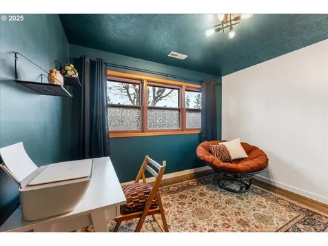 7215 SE 68th Avenue Portland OR 97206