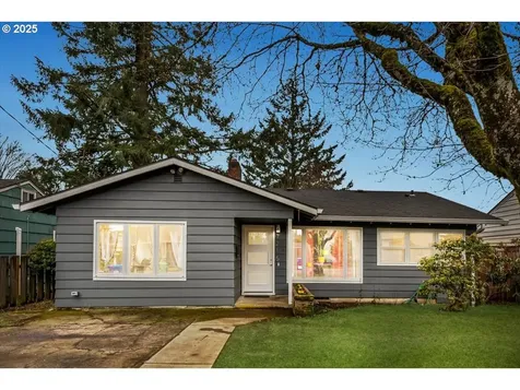 7215 SE 68th Avenue Portland OR 97206