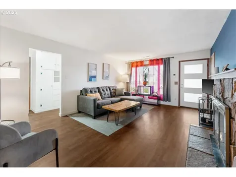 7215 SE 68th Avenue Portland OR 97206
