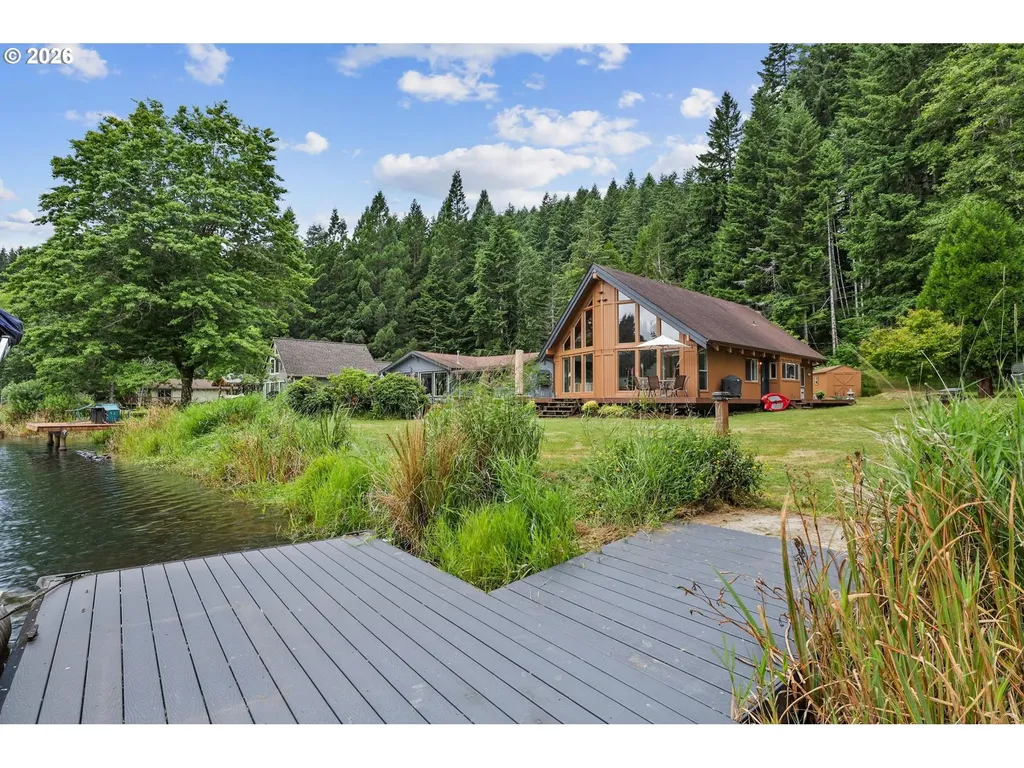 71578 Northshore Drive Birkenfeld OR 97016