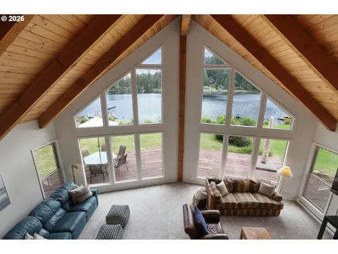 71578 Northshore Drive Birkenfeld OR 97016