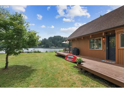 71578 Northshore Drive Birkenfeld OR 97016