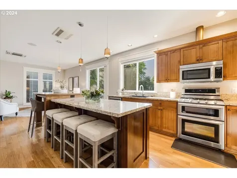 9728 SW Carmina Lane Beaverton OR 97005