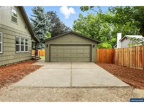 11180 SW 115th Avenue Portland OR 97223