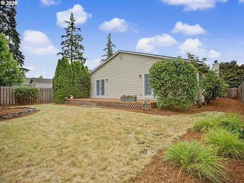 1778 N Laurelwood Loop Canby OR 97013