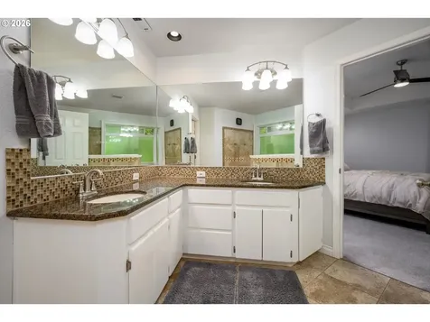 6270 SW Tillamook Place Beaverton OR 97007