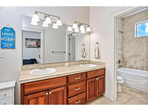 2108 S 19th Way Ridgefield WA 98642