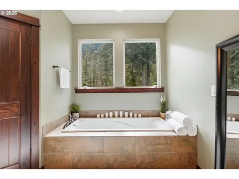 57214 E Marmot Road Sandy OR 97055