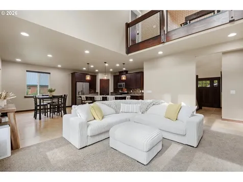 57214 E Marmot Road Sandy OR 97055