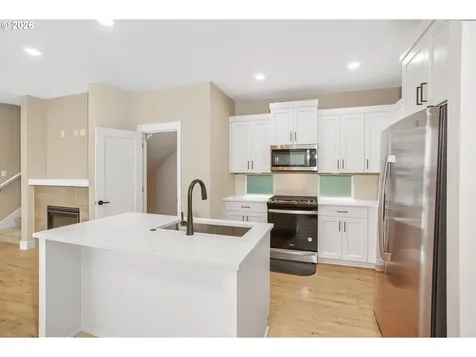 7235 SE Benedict Street Hillsboro OR 97123