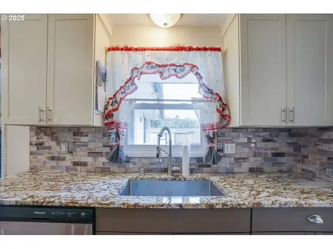2919 SE 3rd Avenue Camas WA 98607