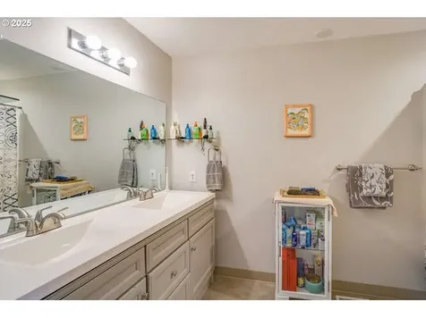 2919 SE 3rd Avenue Camas WA 98607