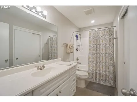 2919 SE 3rd Avenue Camas WA 98607