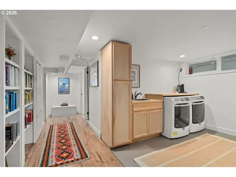 3004 SE 62nd Avenue Portland OR 97206