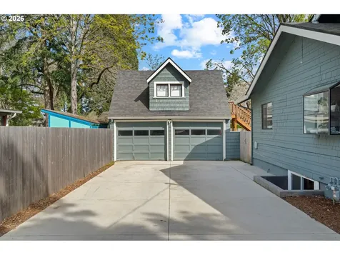 3004 SE 62nd Avenue Portland OR 97206