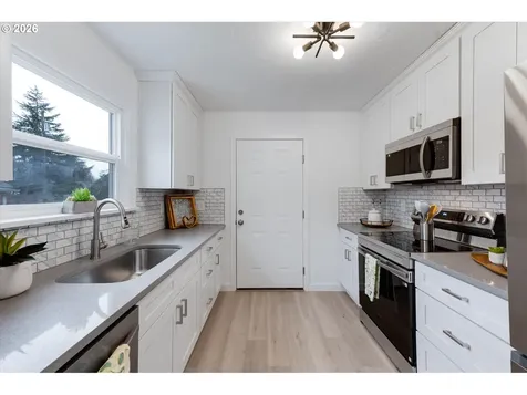 3103 Field Street Longview WA 98632
