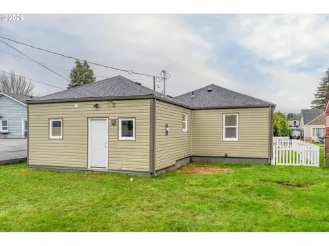 3103 Field Street Longview WA 98632