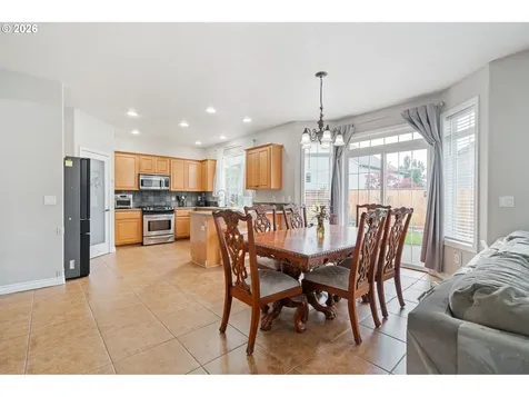 1831 N 8th Way Ridgefield WA 98642