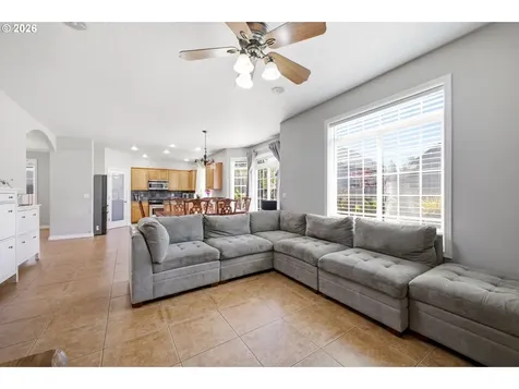 1831 N 8th Way Ridgefield WA 98642
