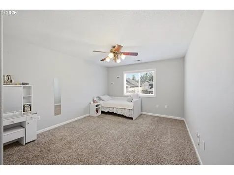 1831 N 8th Way Ridgefield WA 98642