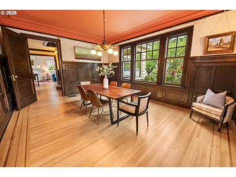 1684 Irving Avenue Astoria OR 97103