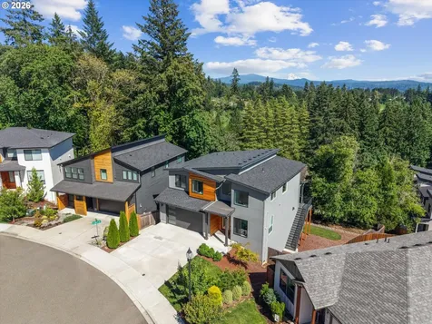 2400 N S Street Washougal WA 98671