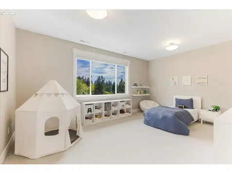 4726 SW 60th Place Portland OR 97221