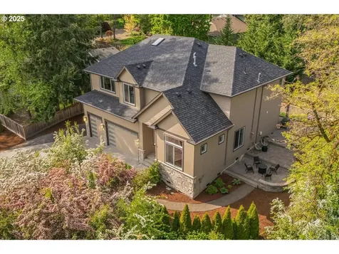 4726 SW 60th Place Portland OR 97221
