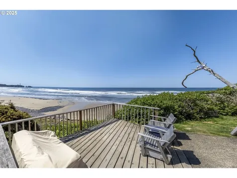 220 NW 68th Street Newport OR 97365