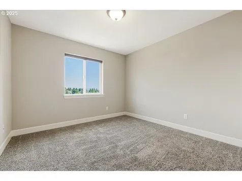 2025 De Vries Way West Linn OR 97068