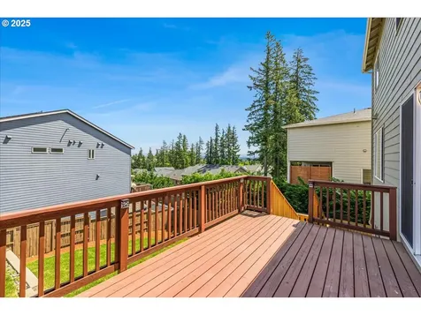 2025 De Vries Way West Linn OR 97068