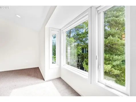 1442 SW 66th Avenue Portland OR 97225