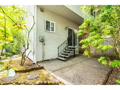 1442 SW 66th Avenue Portland OR 97225