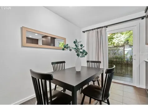1442 SW 66th Avenue Portland OR 97225